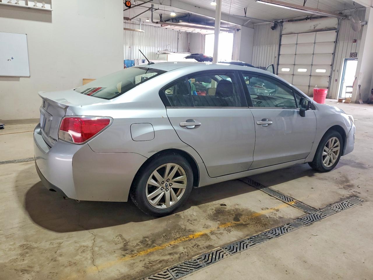 2016 SUBARU IMPREZA PREMIUM photo 5