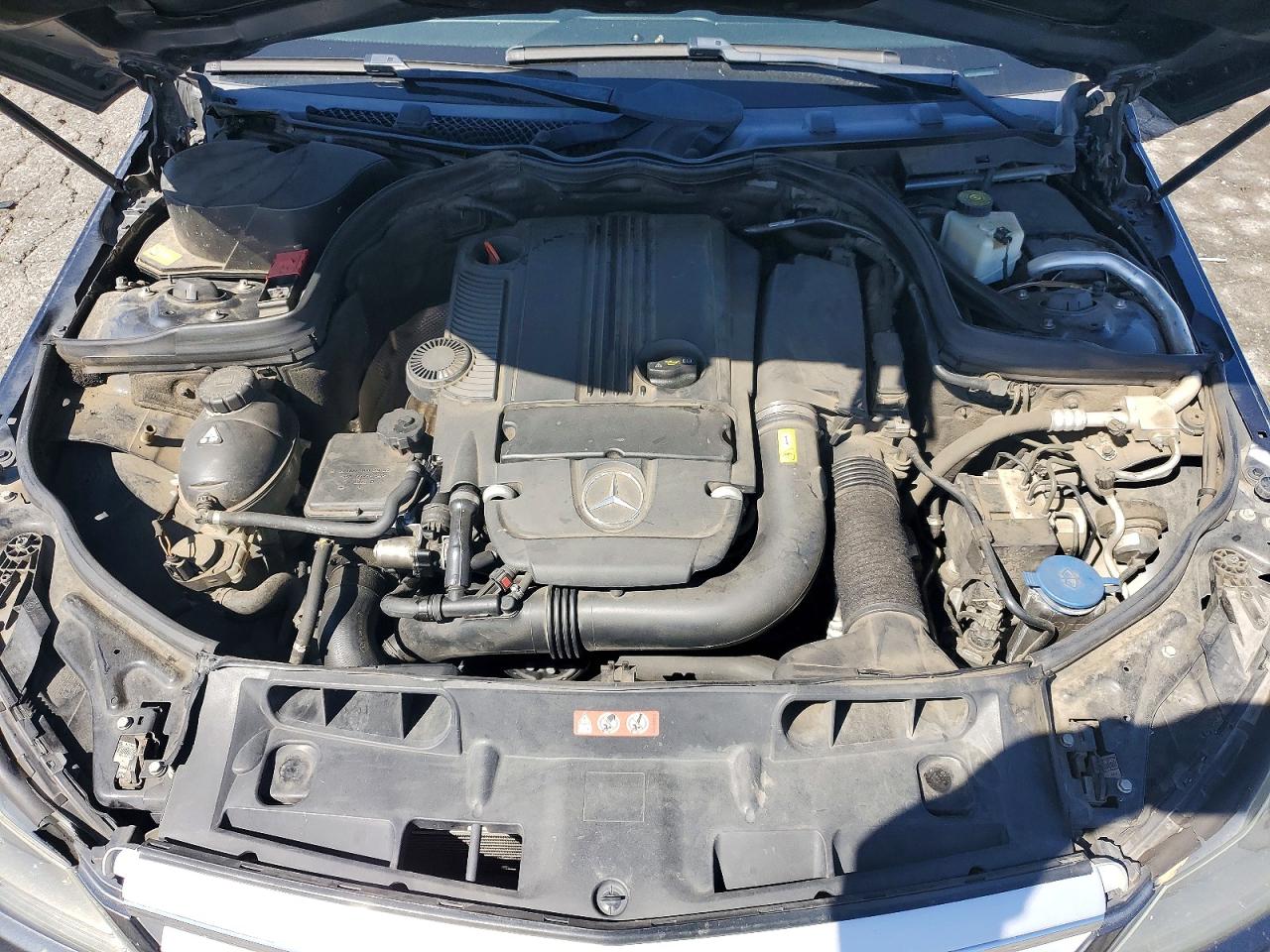 2013 MERCEDES-BENZ C 250 photo 21