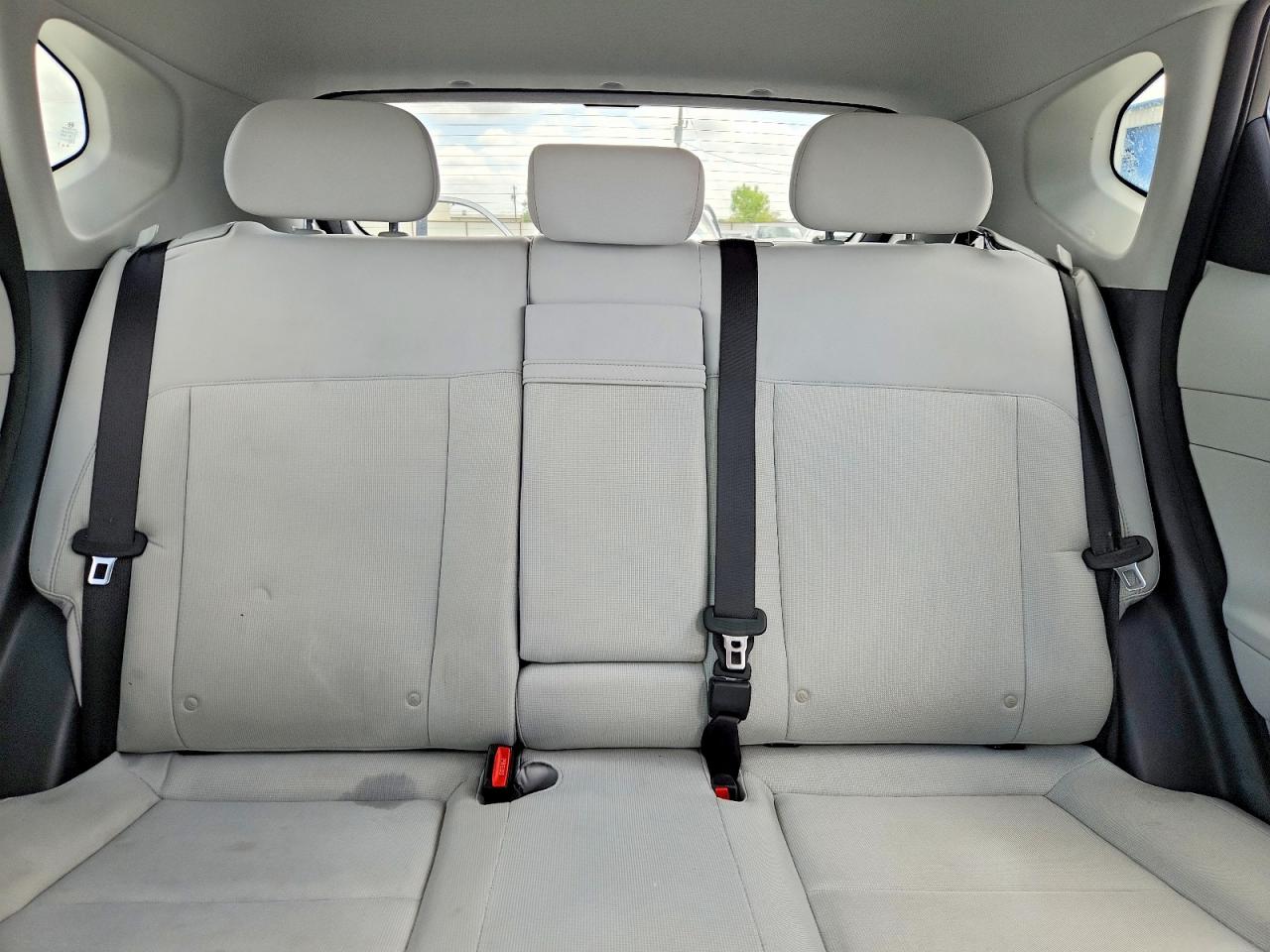 2025 HYUNDAI KONA SEL photo 28