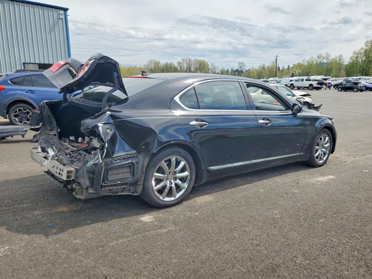 2007 LEXUS LS 460L photo 3