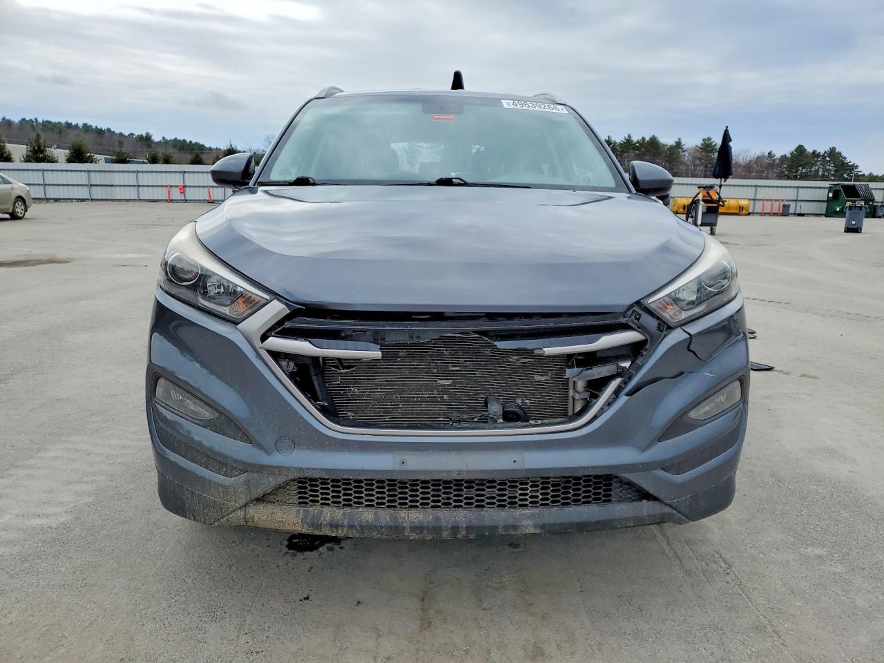 2017 HYUNDAI TUCSON SE photo 9