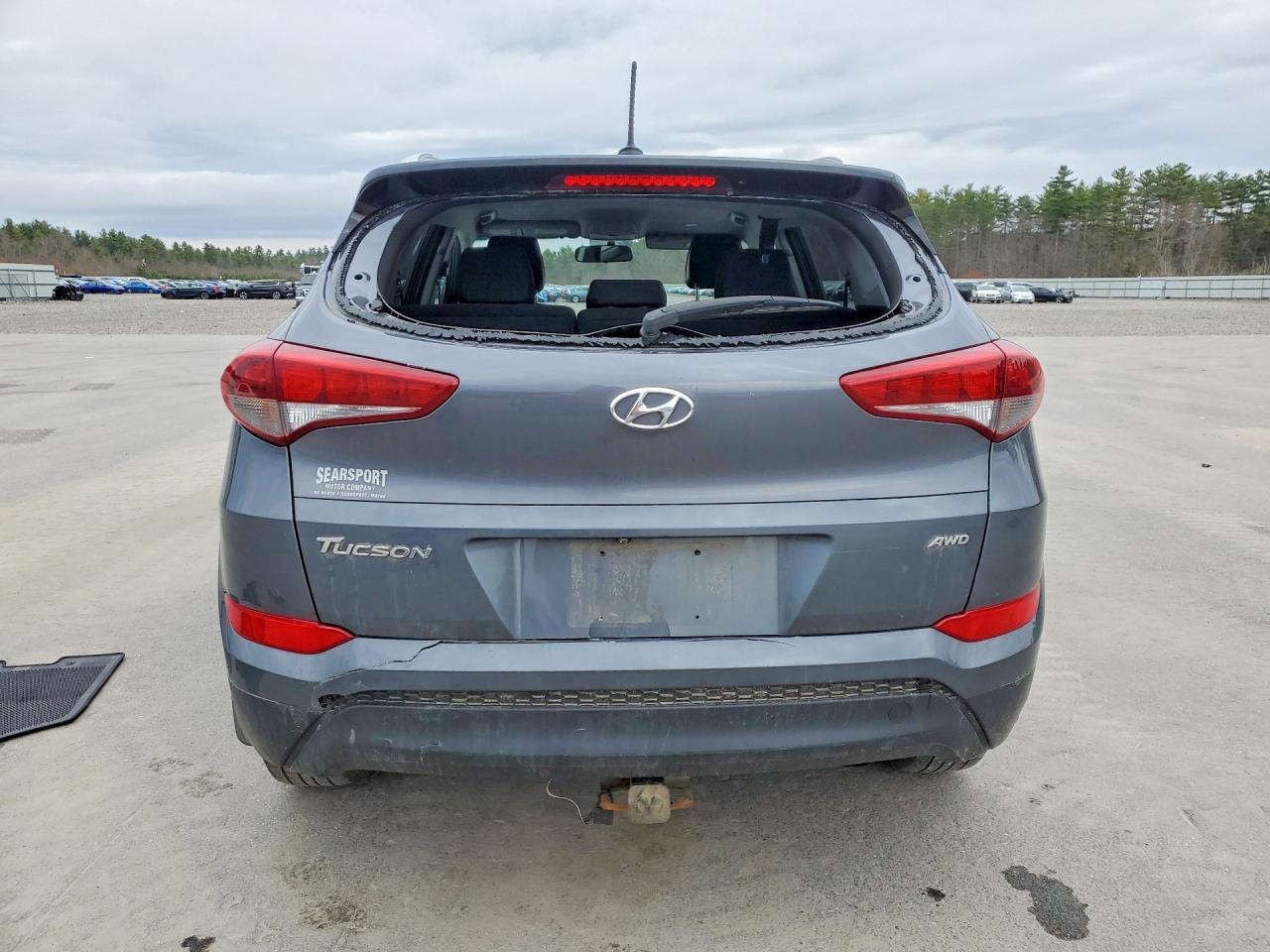 2017 HYUNDAI TUCSON SE photo 11