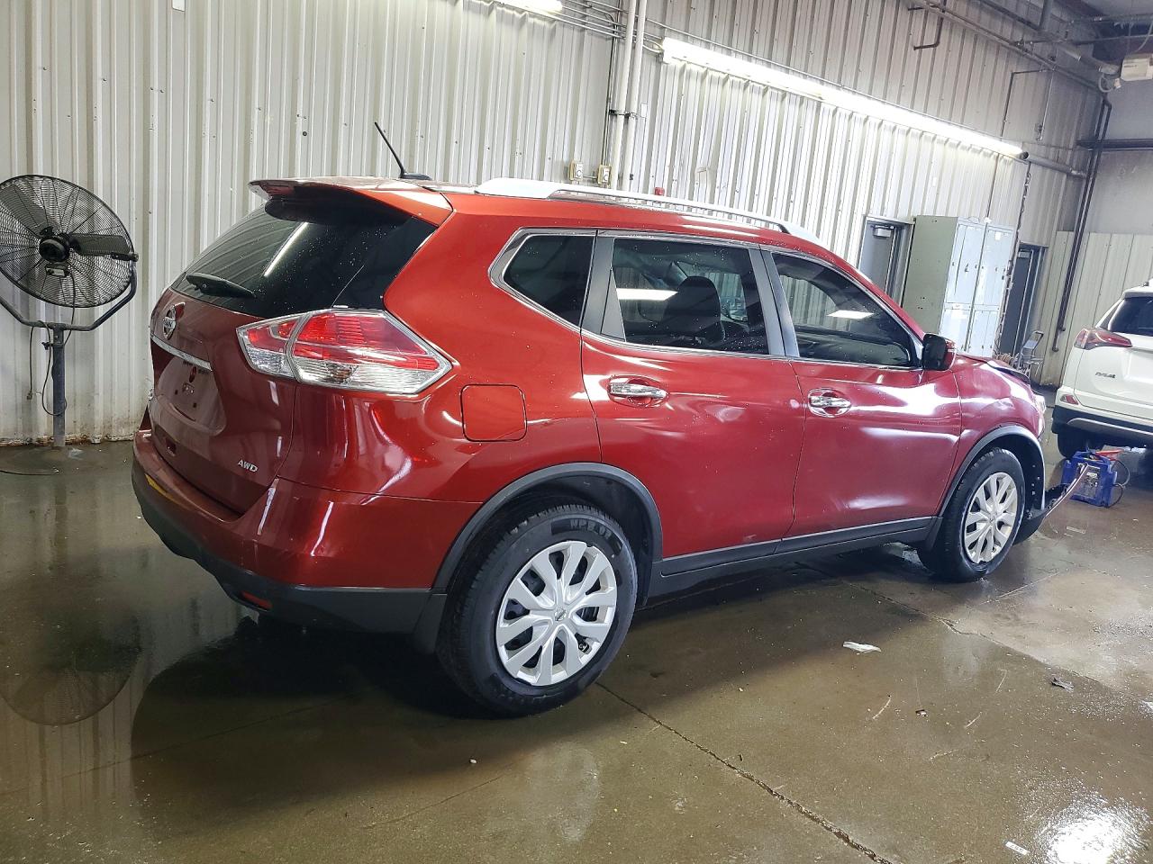 2016 NISSAN ROGUE S photo 5