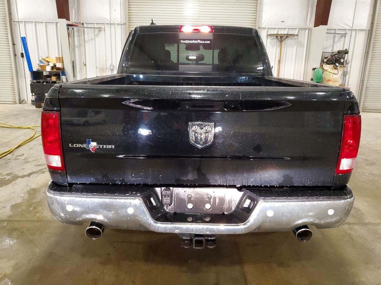 2019 RAM 1500 CLASSIC SLT photo 16
