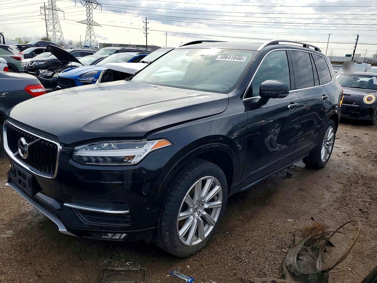 2017 VOLVO XC90