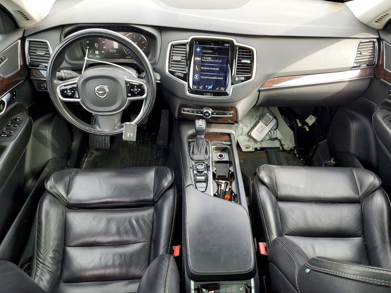 2017 VOLVO XC90 T6 photo 15