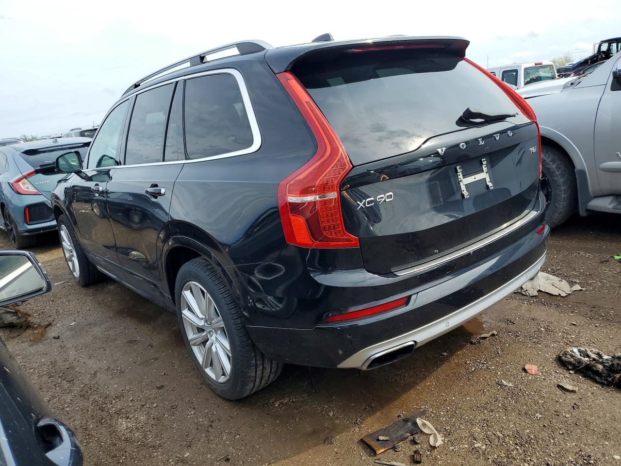 2017 VOLVO XC90 T6 photo 3
