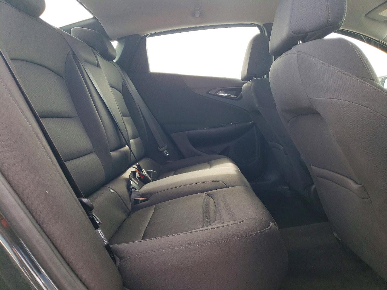 2017 CHEVROLET MALIBU LS photo 19