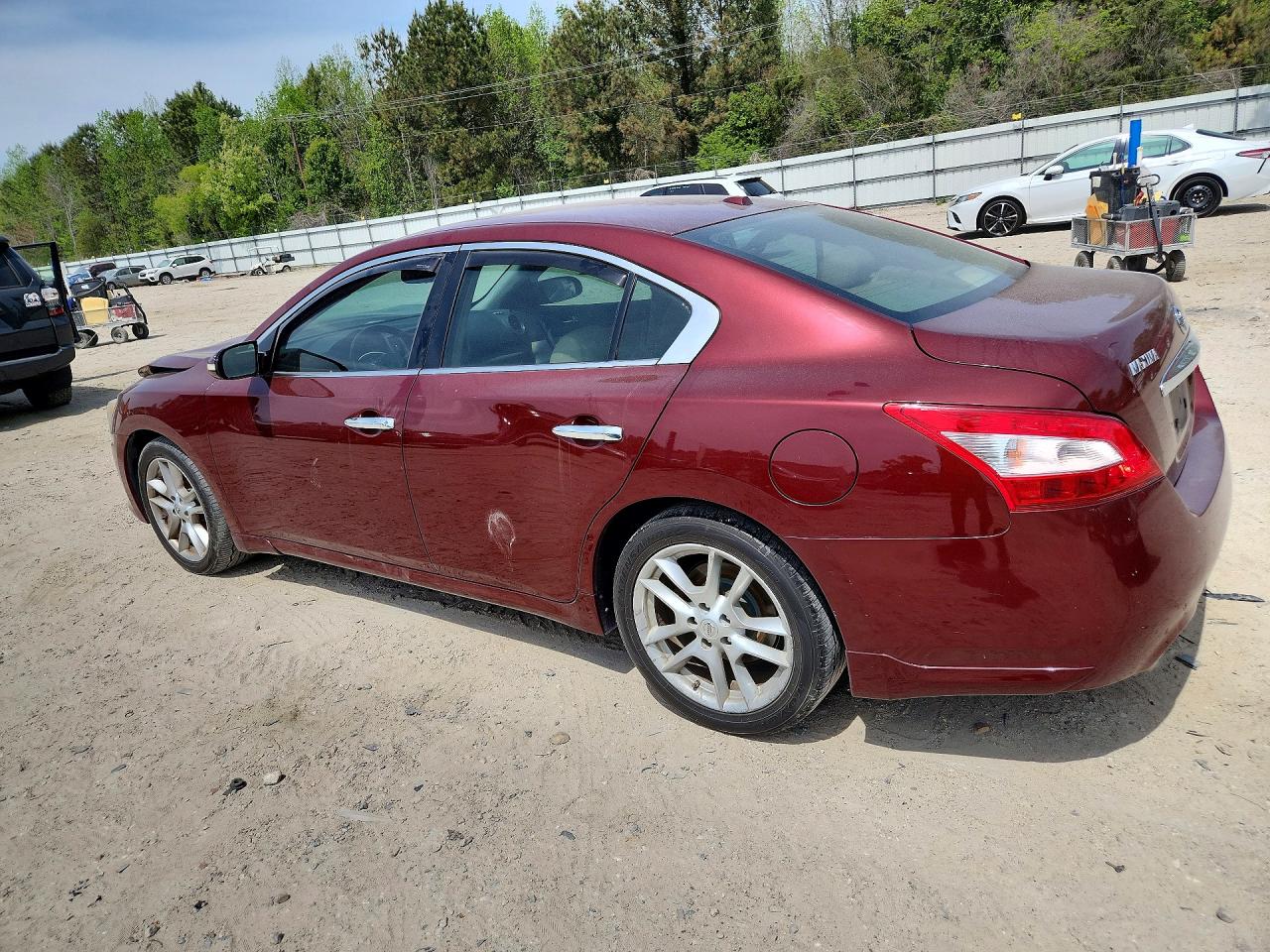 2010 NISSAN MAXIMA 3.5 S photo 3