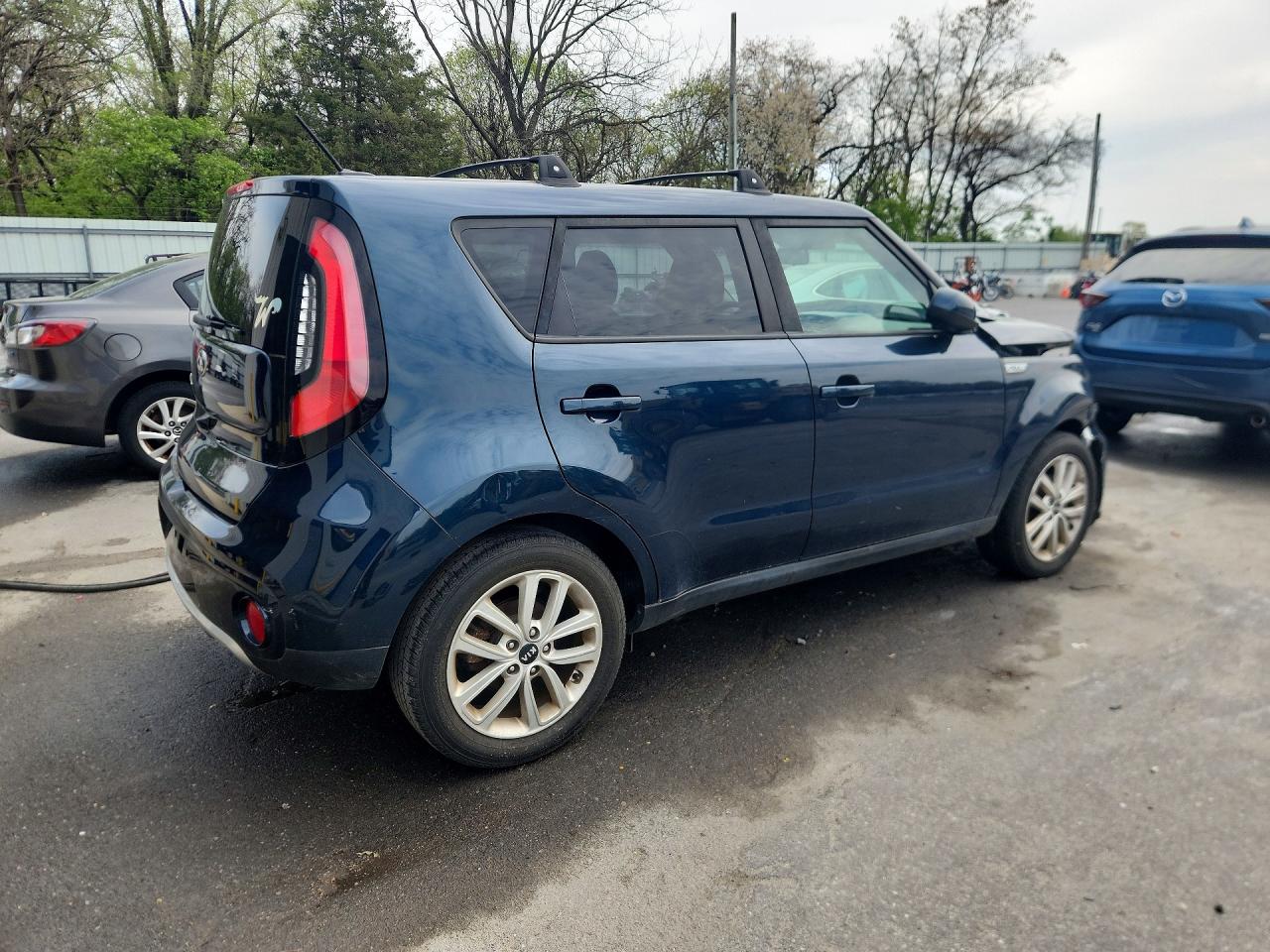 2018 KIA SOUL + photo 5