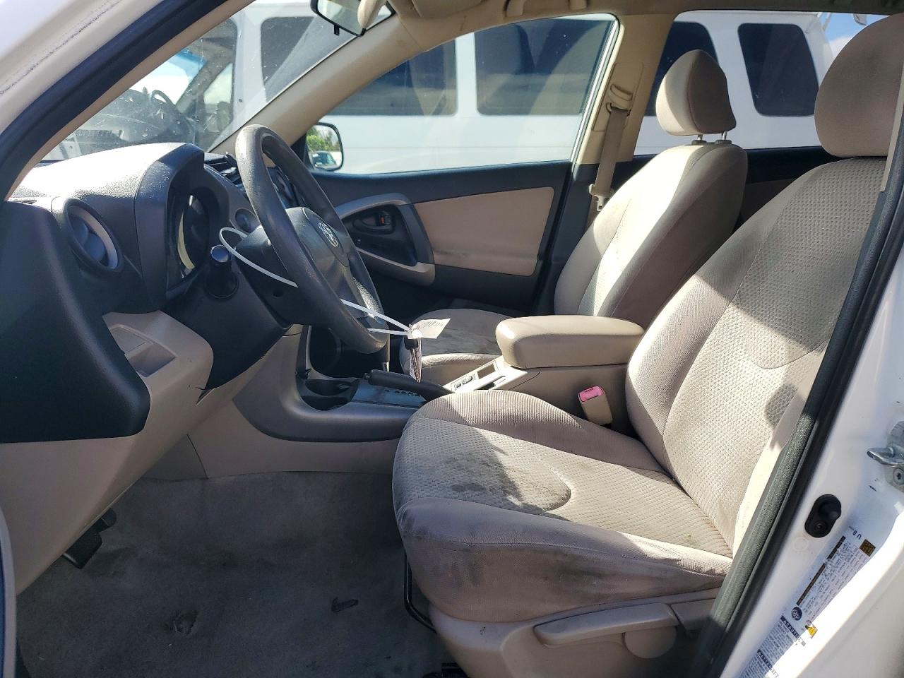 2006 TOYOTA RAV4 BASE photo 19