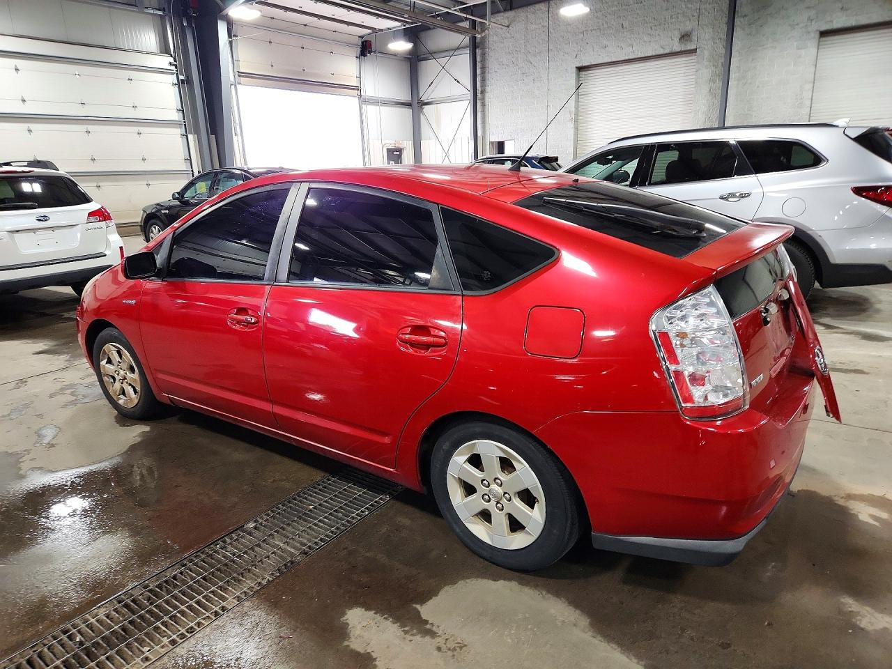 2007 TOYOTA PRIUS BASE photo 4