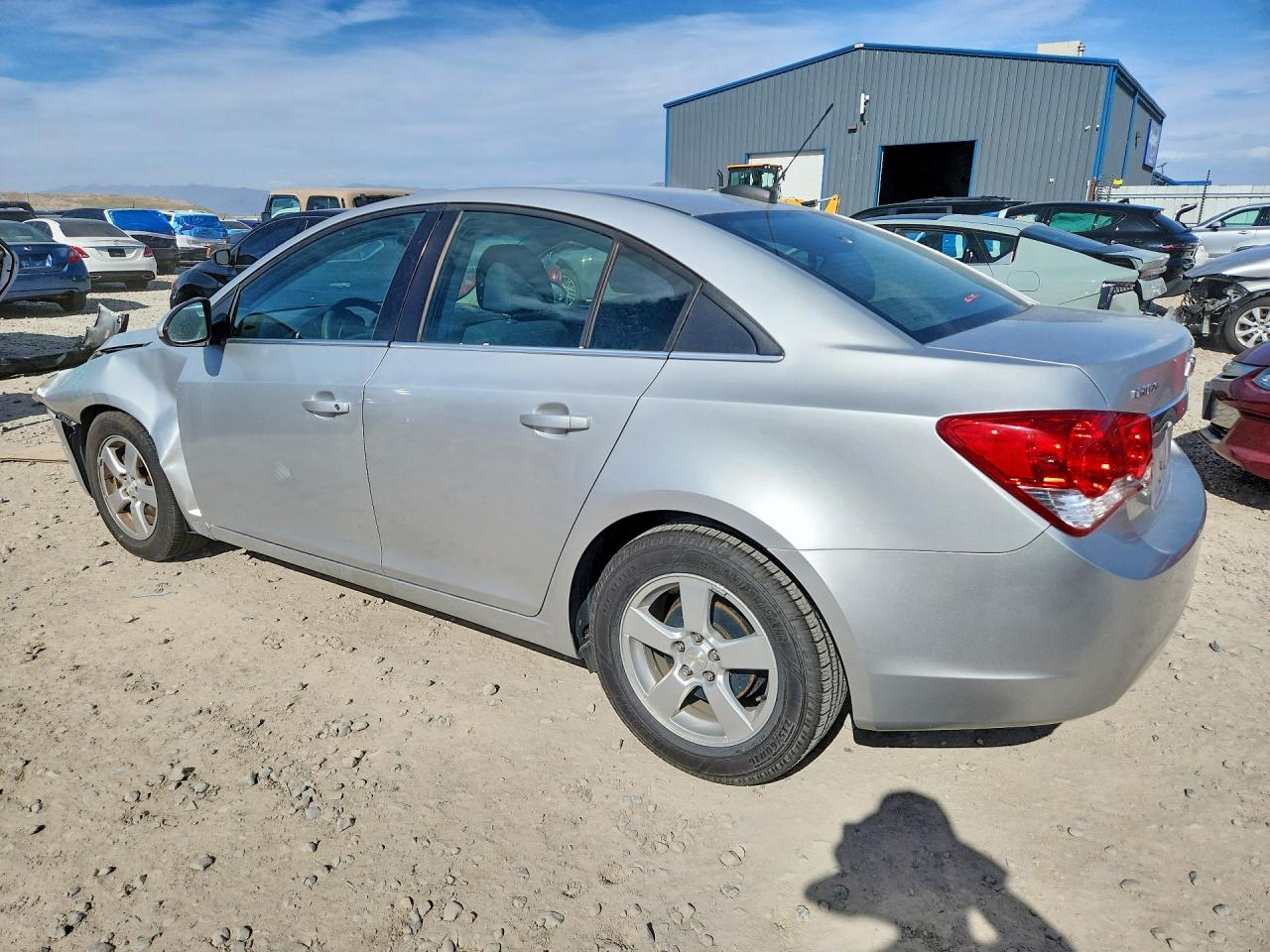 2016 CHEVROLET CRUZE LIMITED LT photo 4