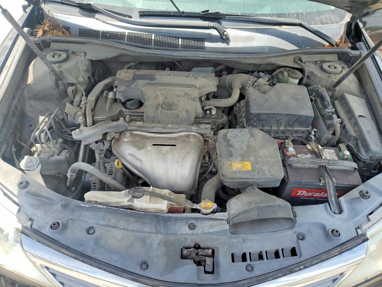 2014 TOYOTA CAMRY L photo 21