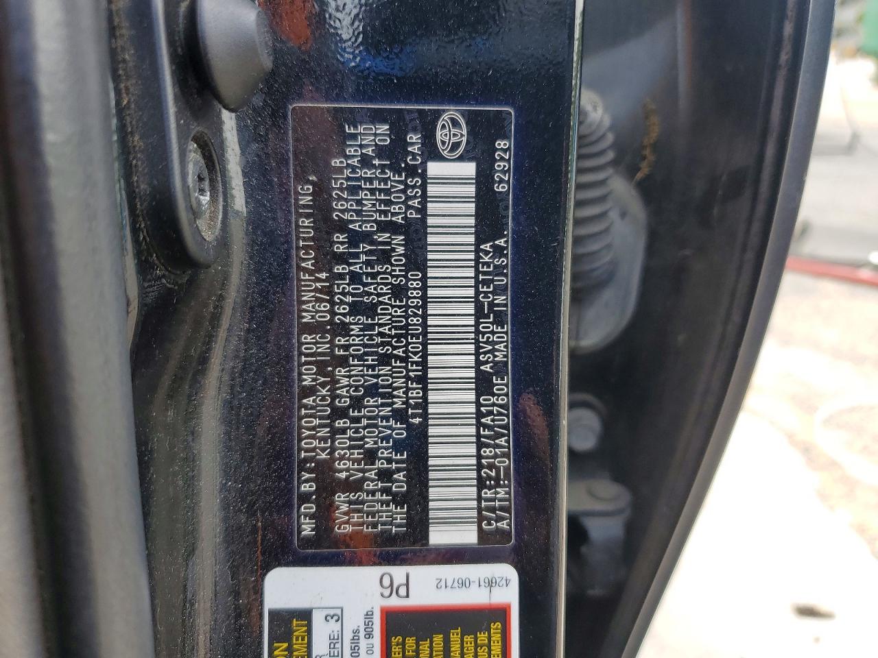 2014 TOYOTA CAMRY L photo 23