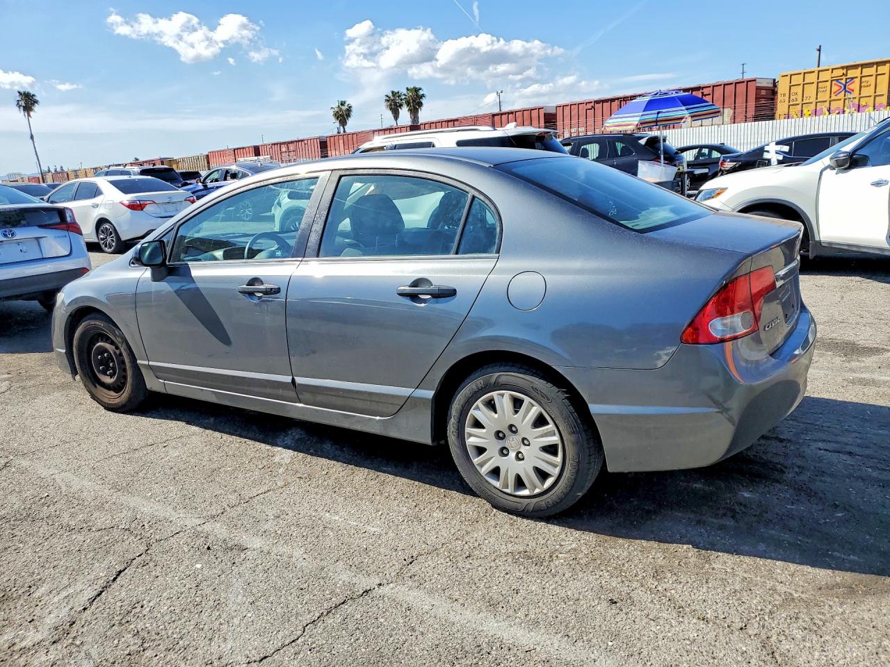 2010 HONDA CIVIC VP photo 3