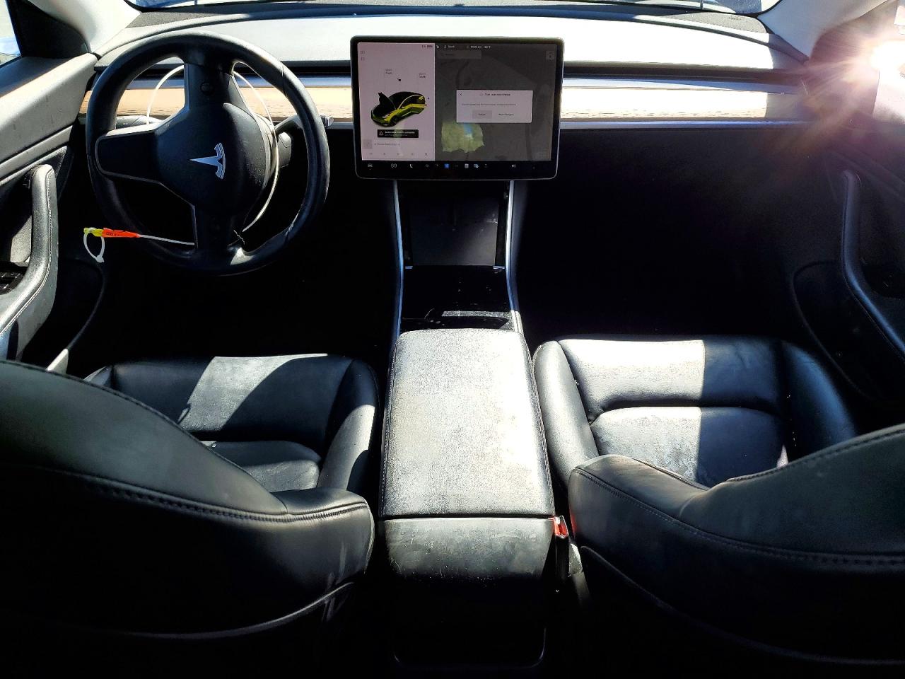 2018 TESLA MODEL 3 photo 8