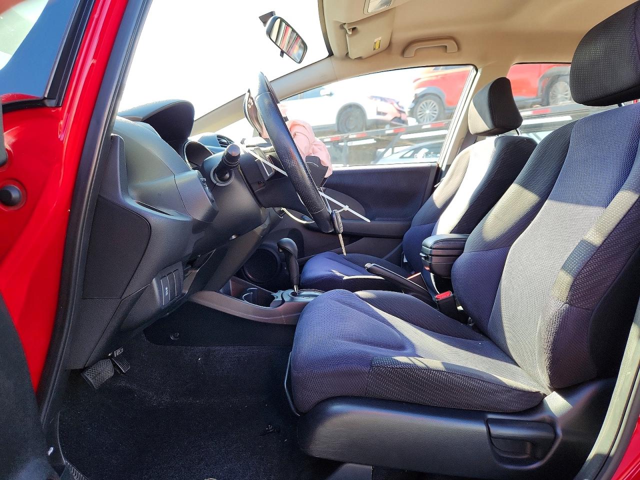 2013 HONDA FIT SPORT photo 13