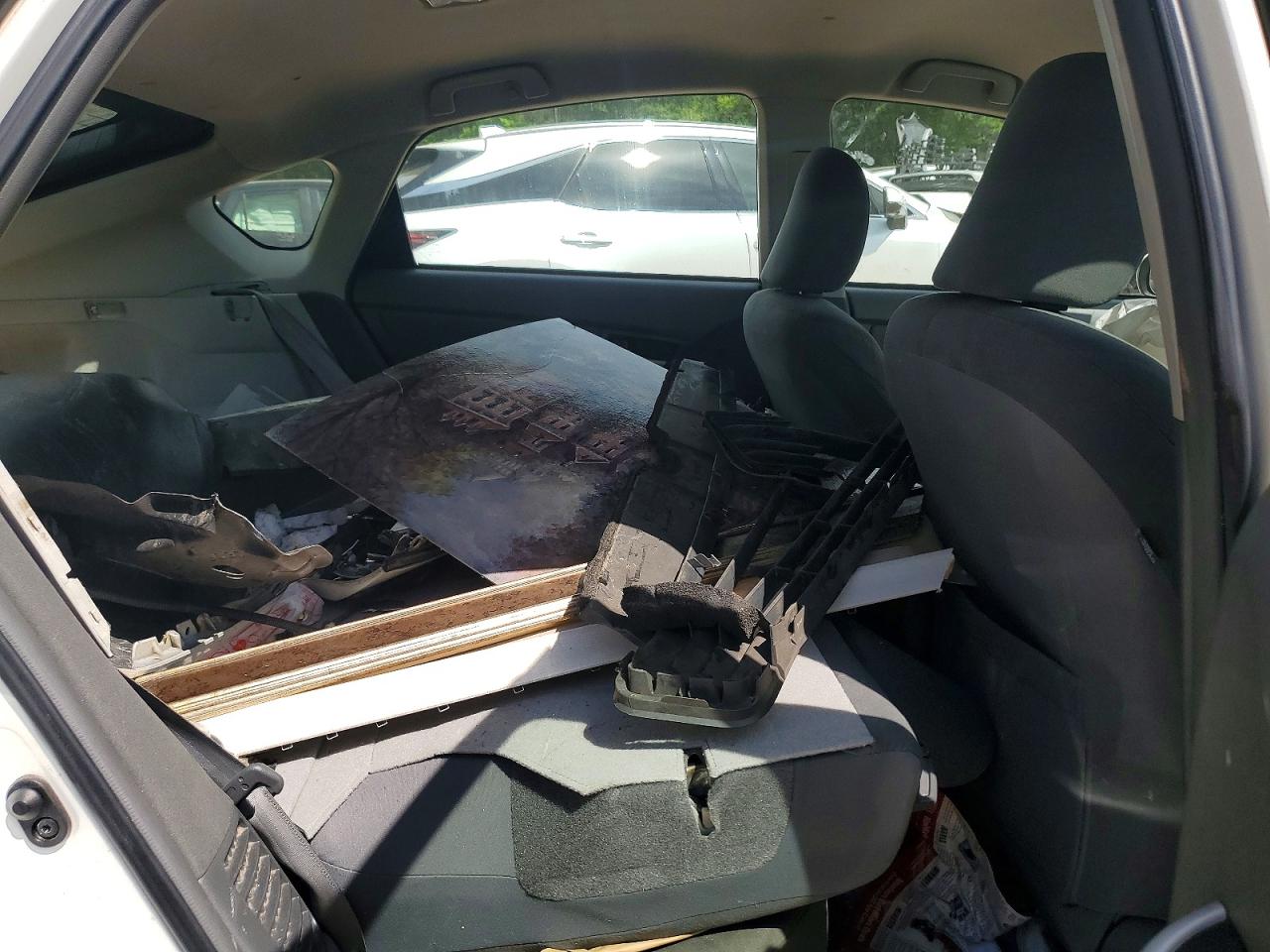 2011 TOYOTA PRIUS TWO photo 19