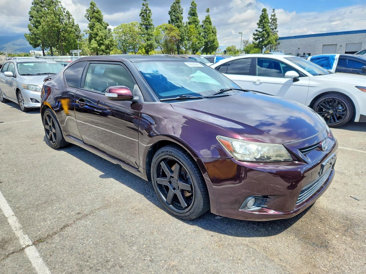 2011 TOYOTA SCION photo 7