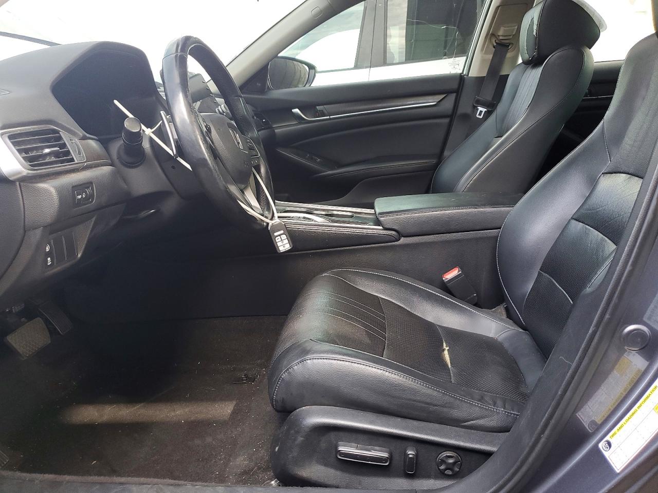 2018 HONDA ACCORD EXL photo 19