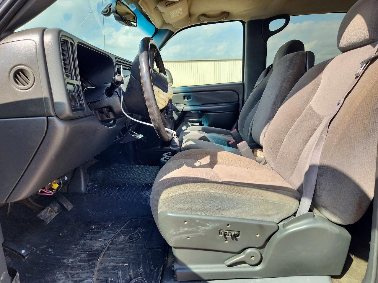 2006 GMC NEW SIERRA C1500 photo 7