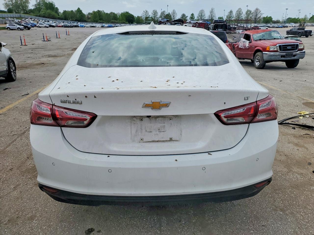 2020 CHEVROLET MALIBU LT photo 6