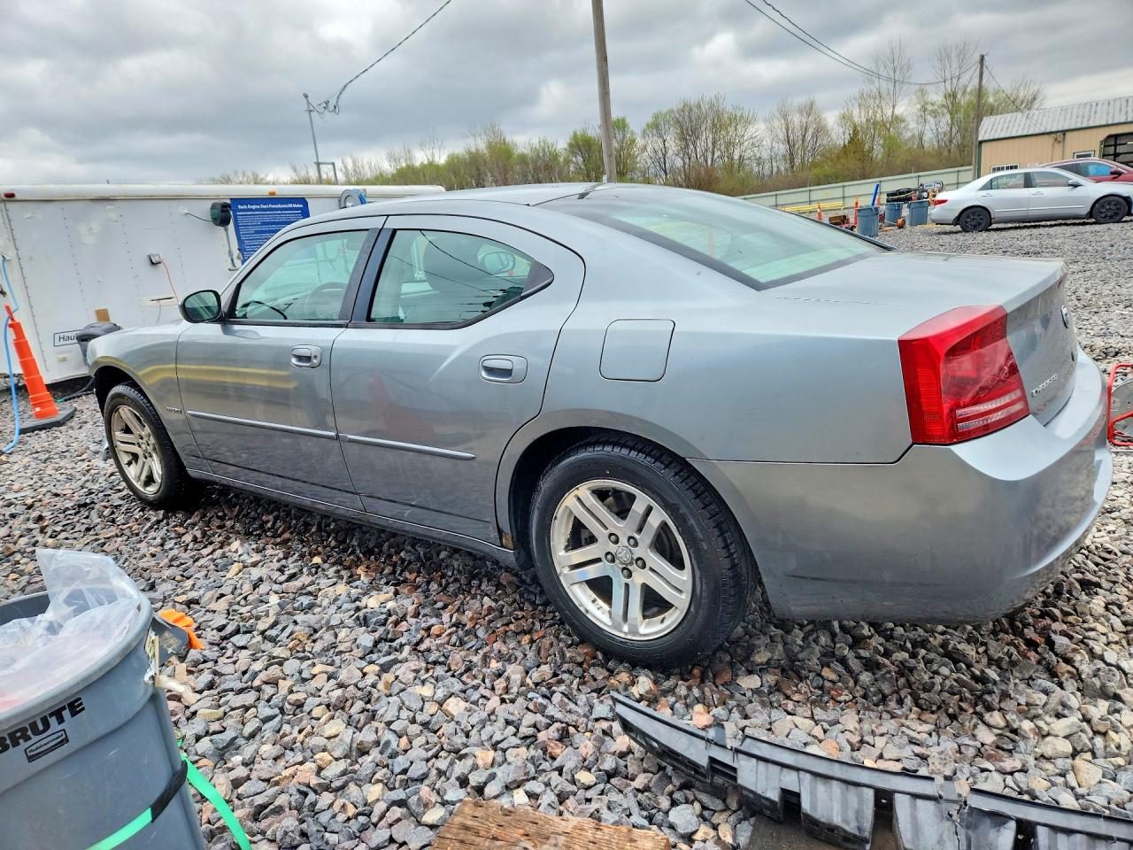 2006 DODGE CHARGER R photo 3