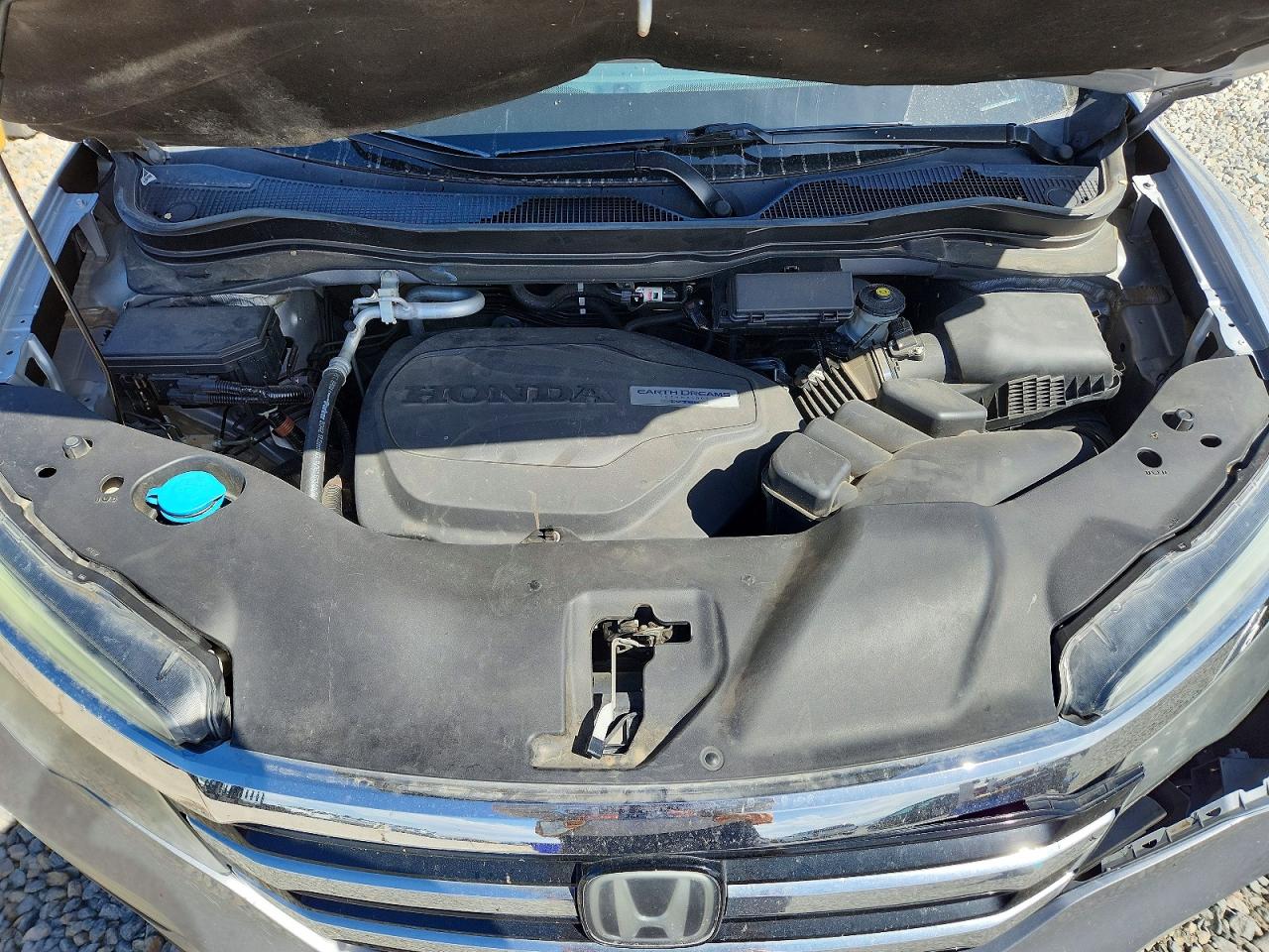 2016 HONDA PILOT TOURING photo 34