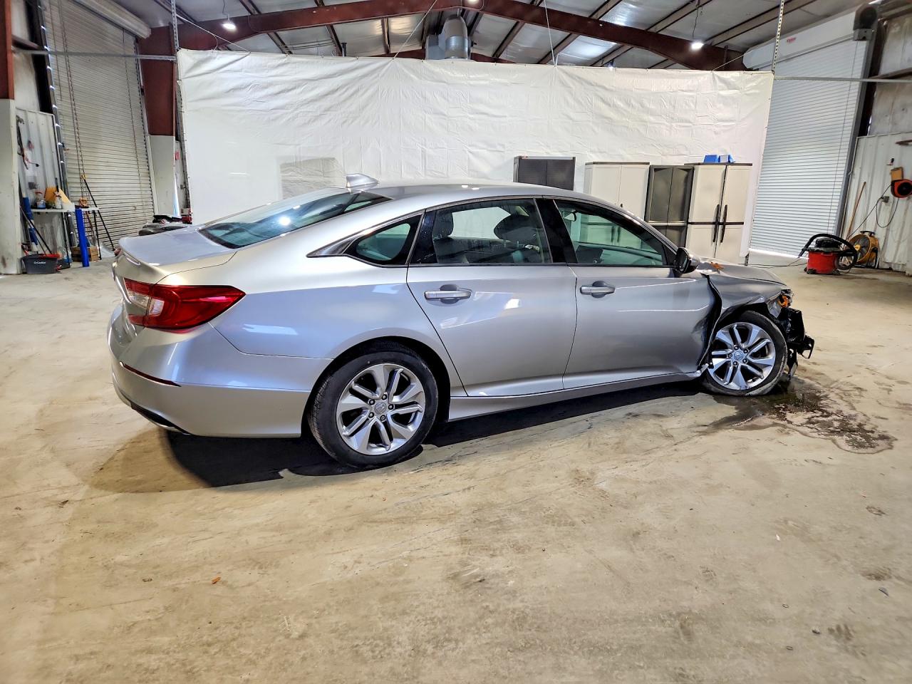 2020 HONDA ACCORD LX photo 7