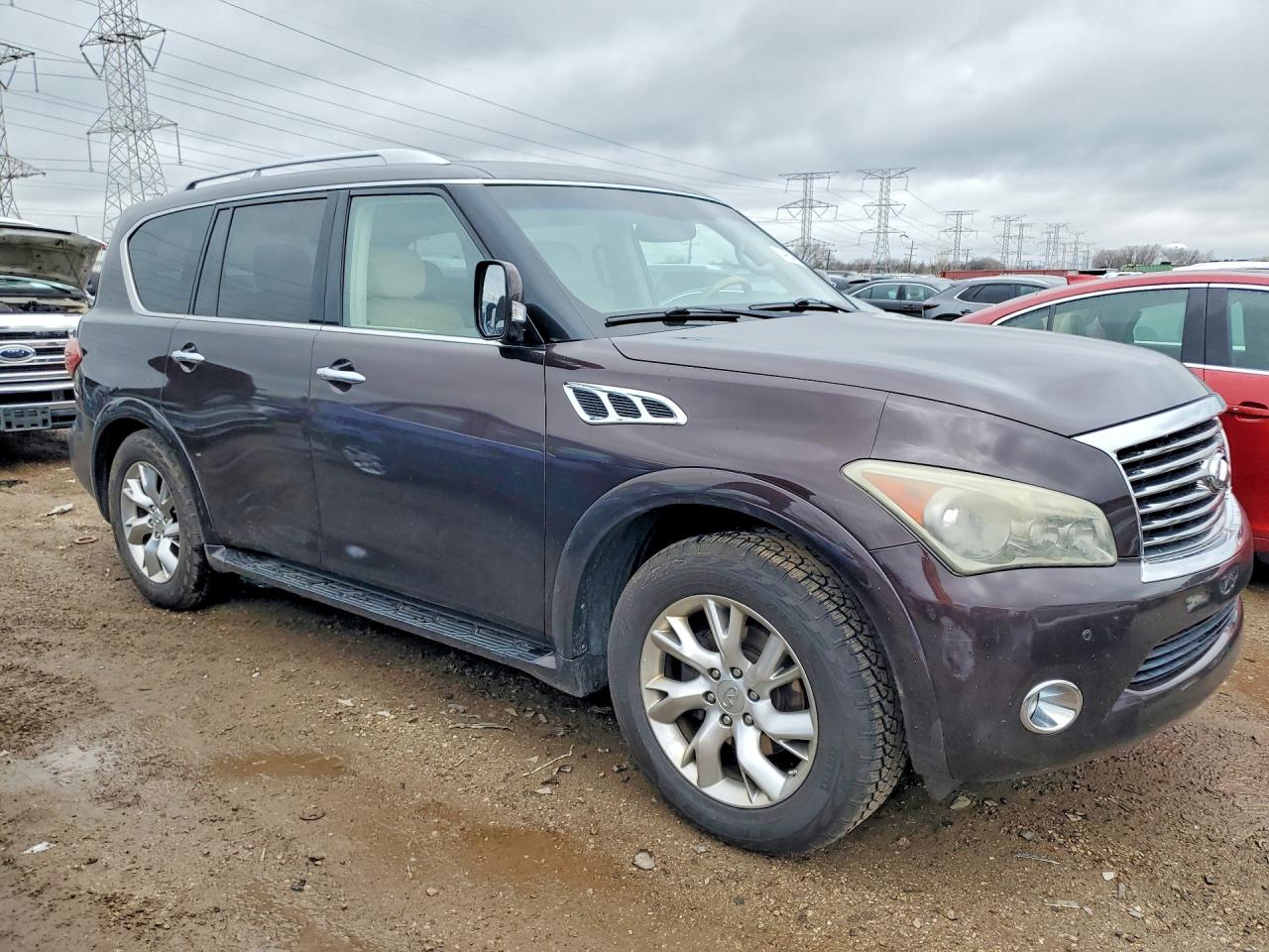 2012 INFINITI QX56 BASE photo 7