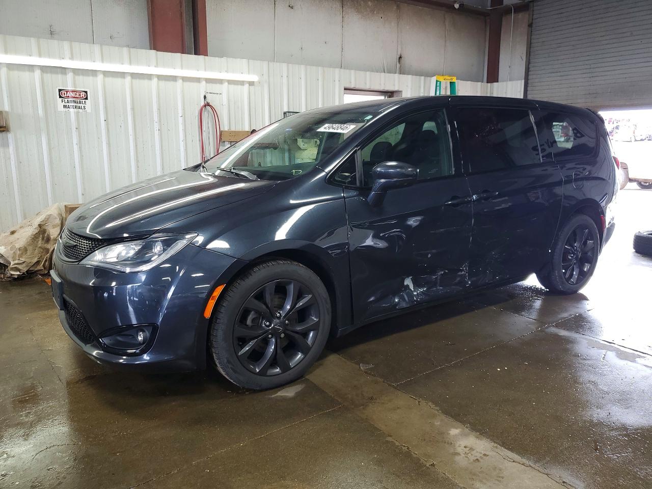 2019 CHRYSLER PACIFICA