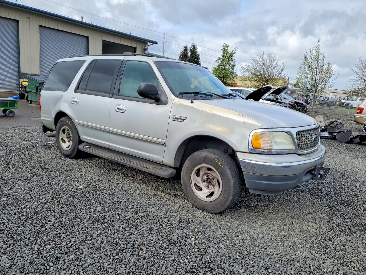 2002 FORD EXPEDITION XLT photo 10