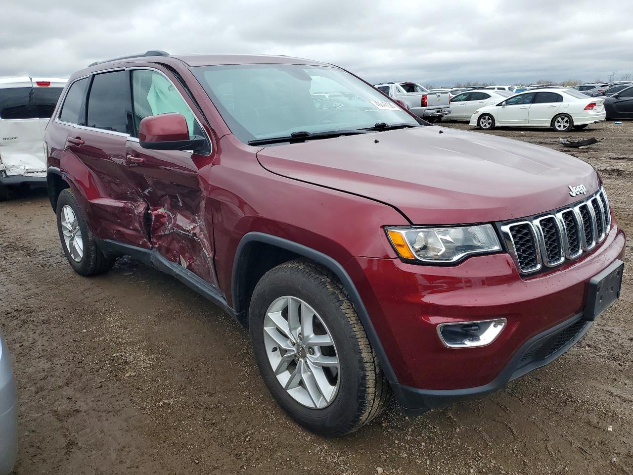 2018 JEEP GRAND CHEROKEE LAREDO photo 10