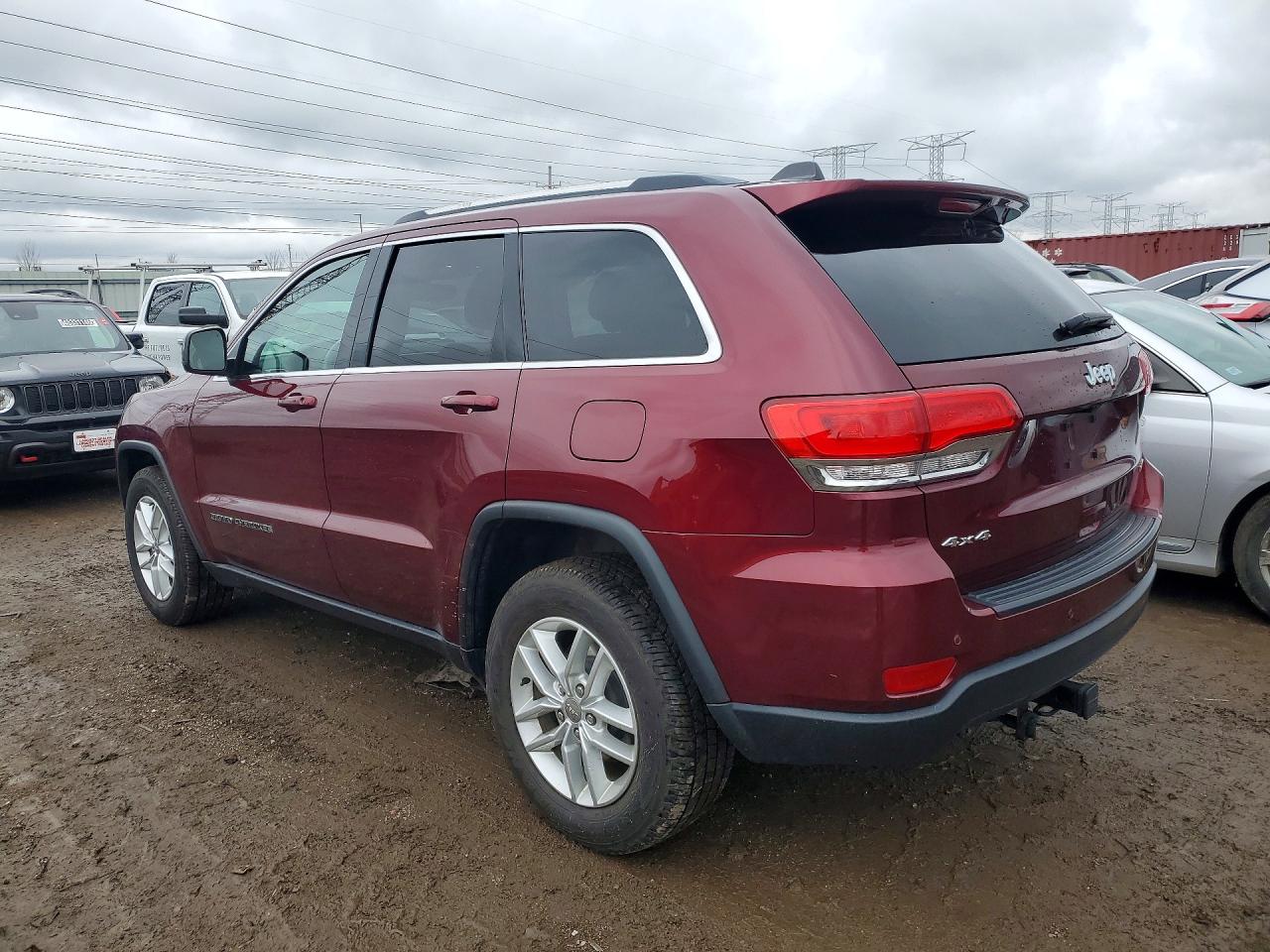 2018 JEEP GRAND CHEROKEE LAREDO photo 4