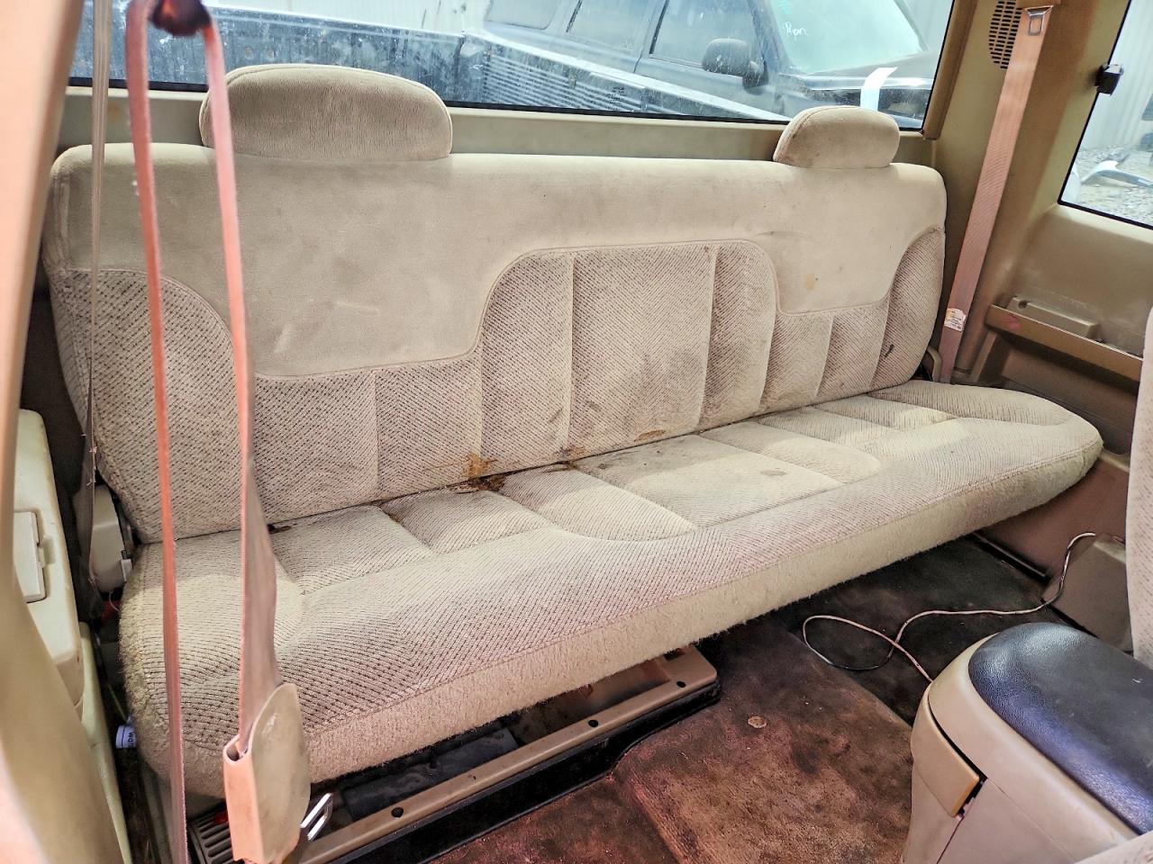 1996 CHEVROLET GMT-400 C1500 photo 19