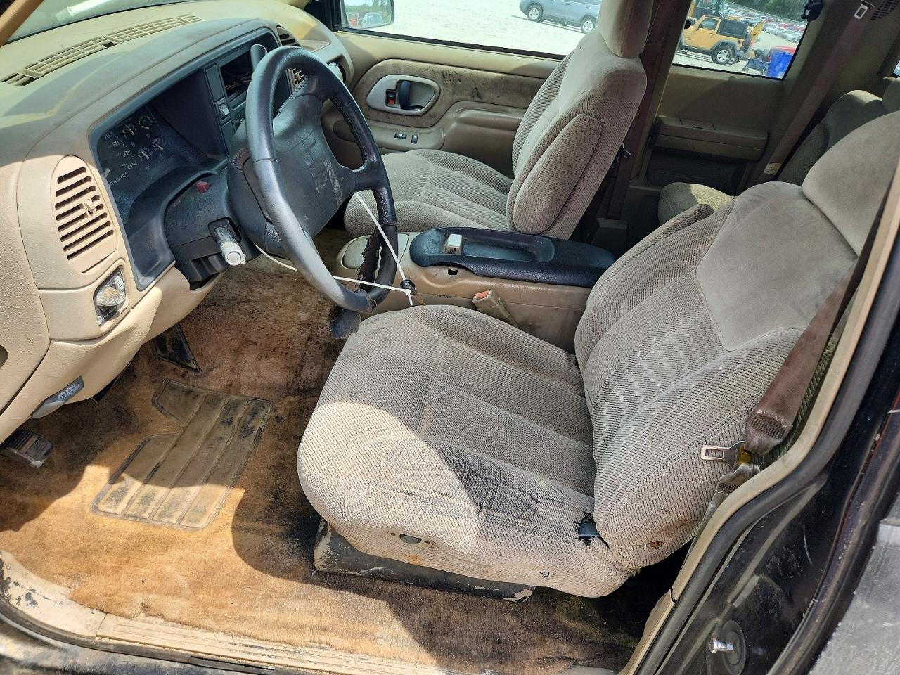 1996 CHEVROLET GMT-400 C1500 photo 13