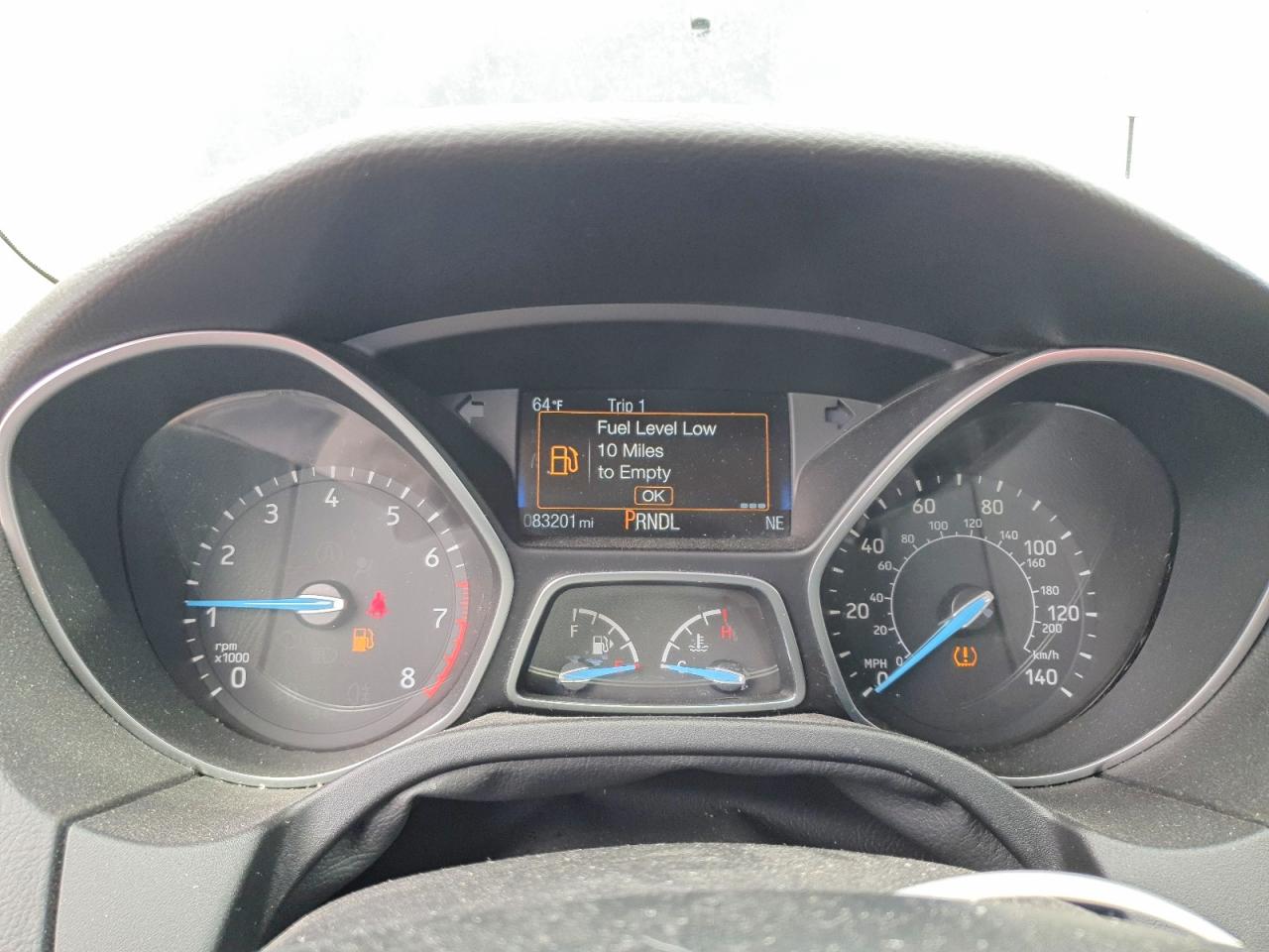 2018 FORD FOCUS SE photo 9