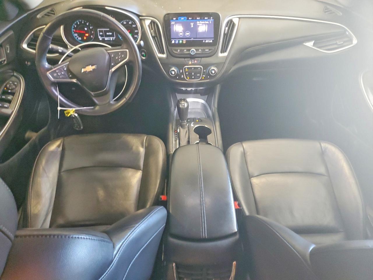 2020 CHEVROLET MALIBU LT photo 8