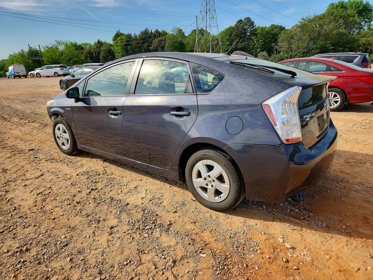 2011 TOYOTA PRIUS TWO photo 3