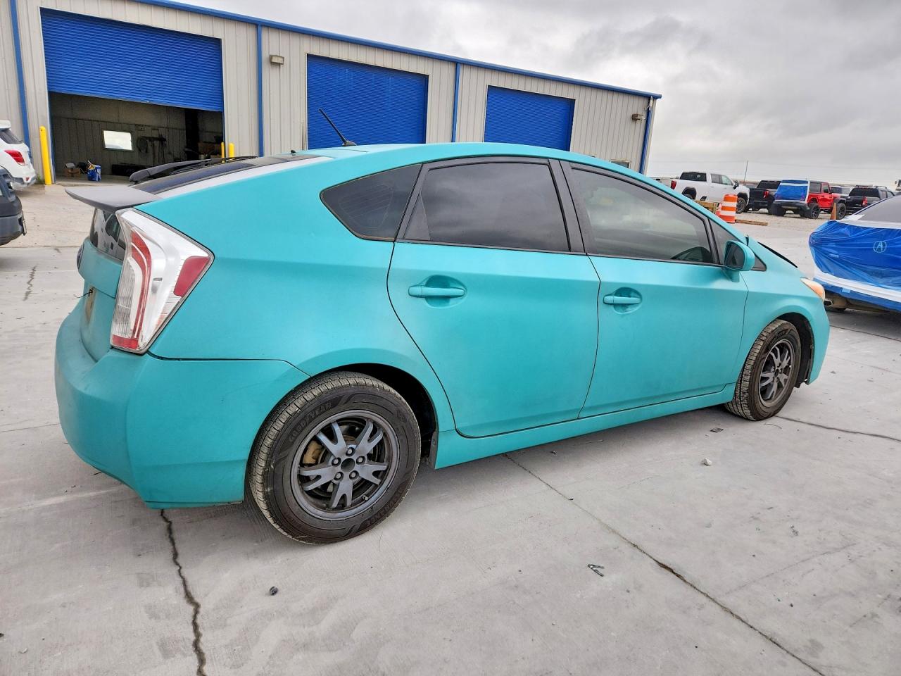 2012 TOYOTA PRIUS TWO photo 5