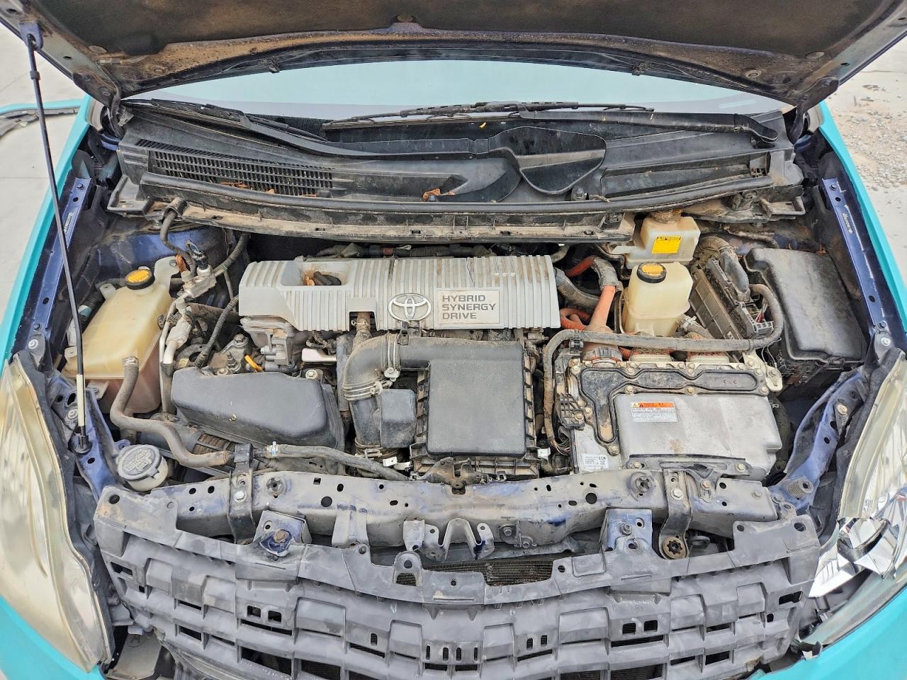 2012 TOYOTA PRIUS TWO photo 21