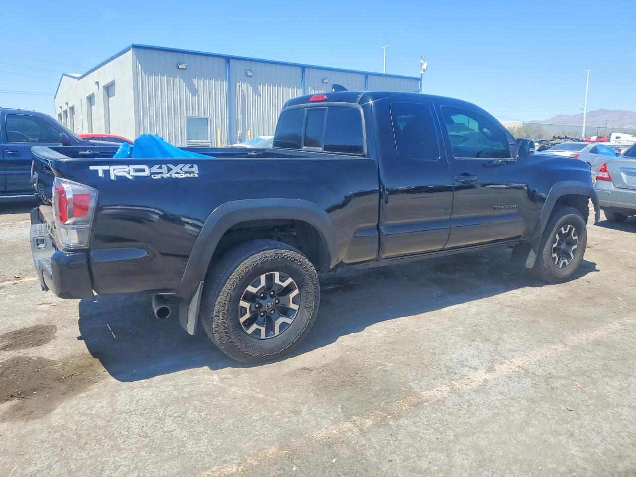 2021 TOYOTA TACOMA TRD OFF-ROAD photo 5