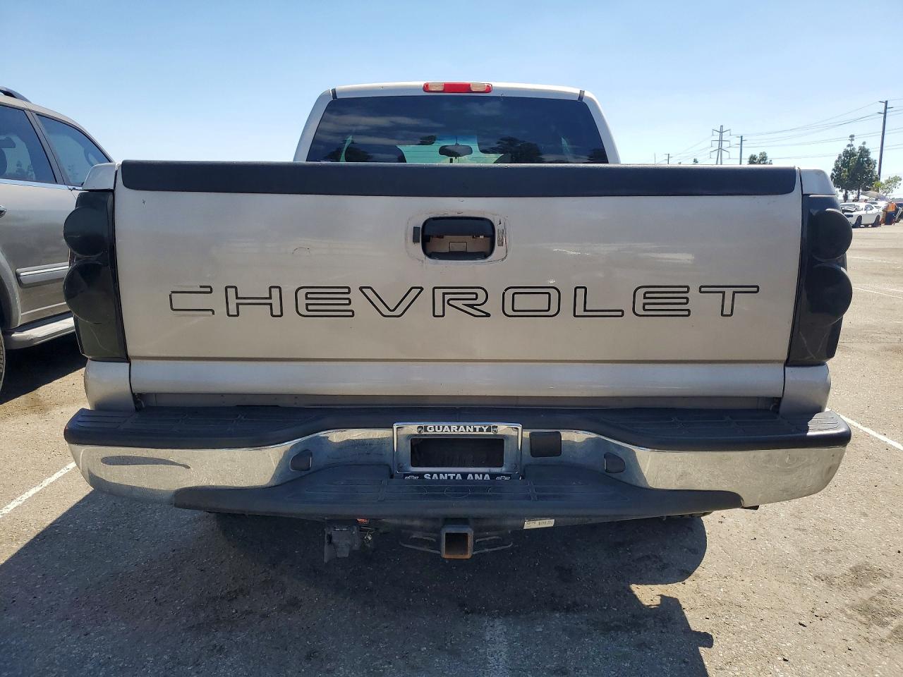 2006 CHEVROLET SILVERADO C1500 photo 11