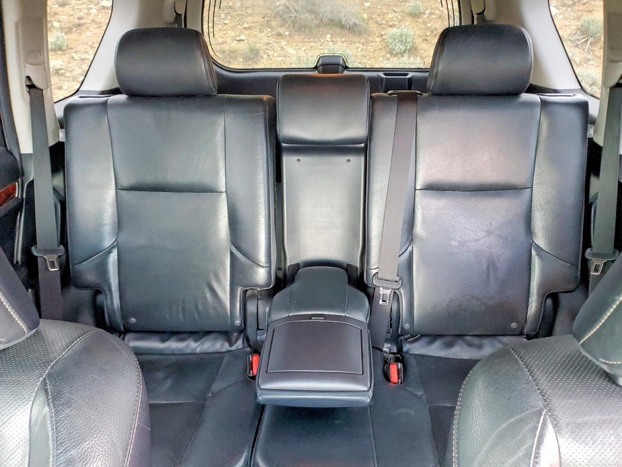 2012 LEXUS GX 460 photo 19