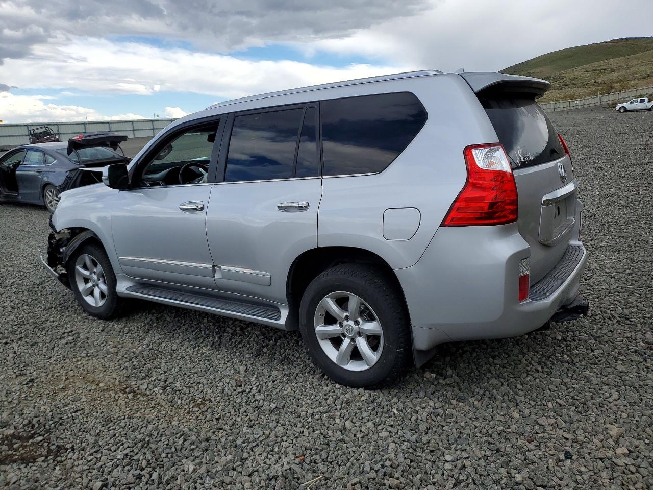 2012 LEXUS GX 460 photo 3