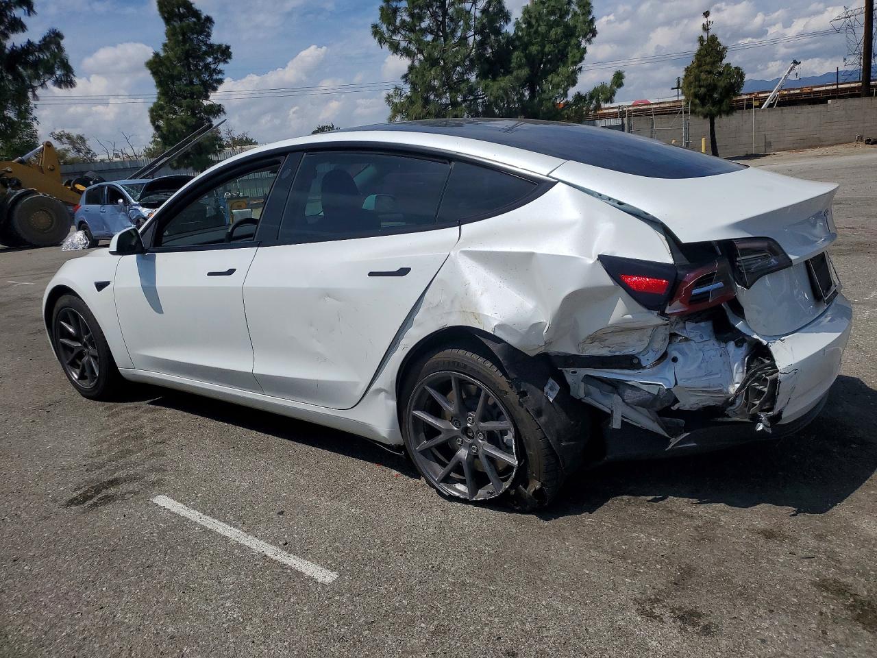2022 TESLA MODEL 3 photo 2