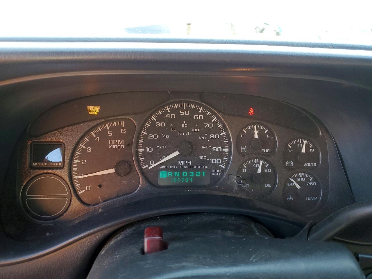 2002 CHEVROLET SILVERADO C2500 photo 17