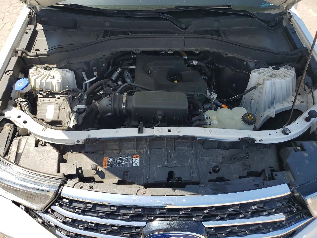 2020 FORD EXPLORER XLT photo 23