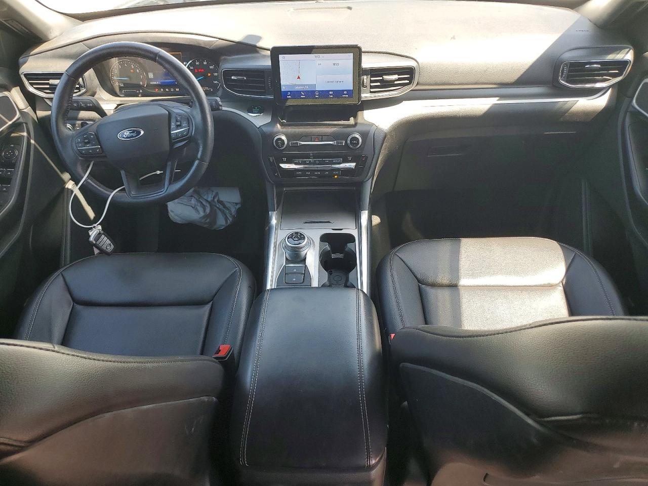 2020 FORD EXPLORER XLT photo 15